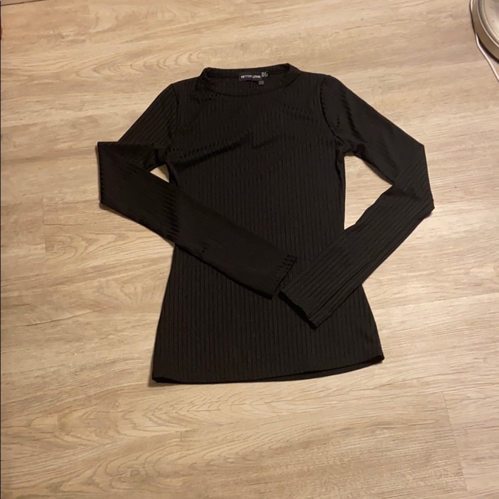 Pretty little thing top